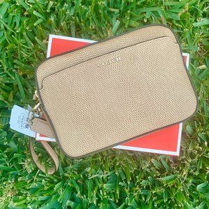NEW Coach Saffiano Gold/Buff Flight Wristlet
